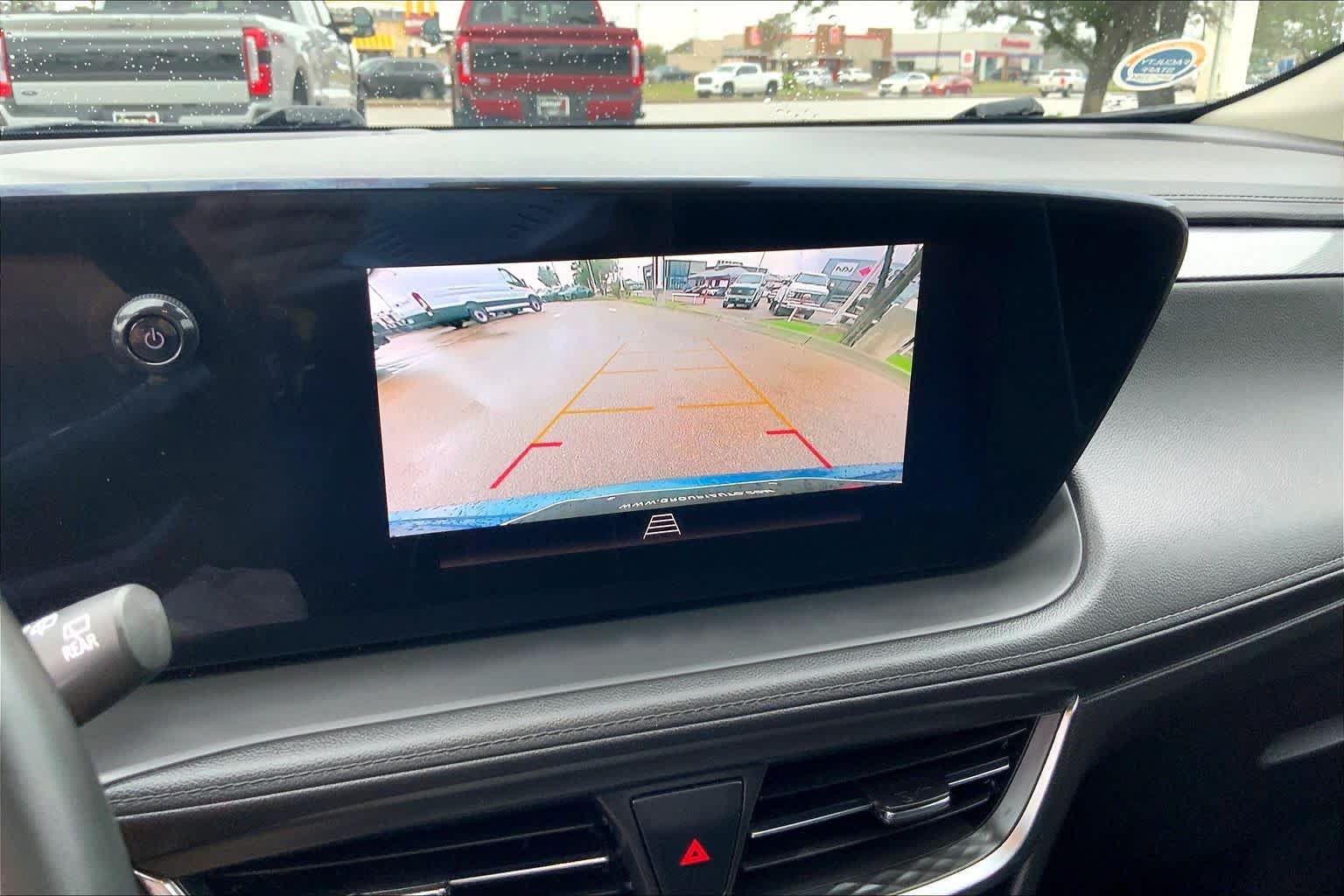 Used 2024 Buick Encore GX Avenir AWD/4WD image 27