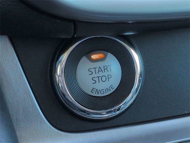 Used 2023 Nissan Murano SV image 27