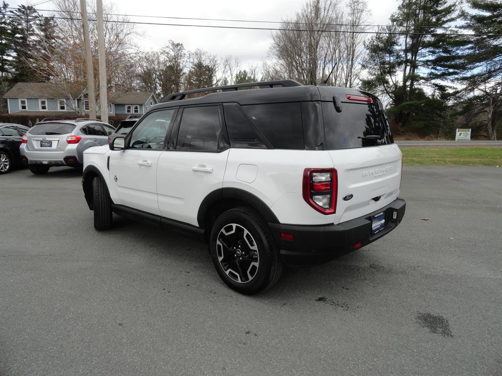 Certified 2024 Ford Bronco Sport Outer Banks image 3