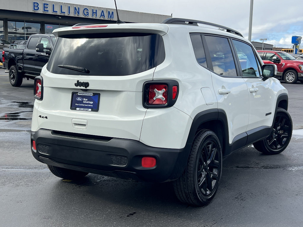 Used 2018 Jeep Renegade Altitude AWD/4WD image 3