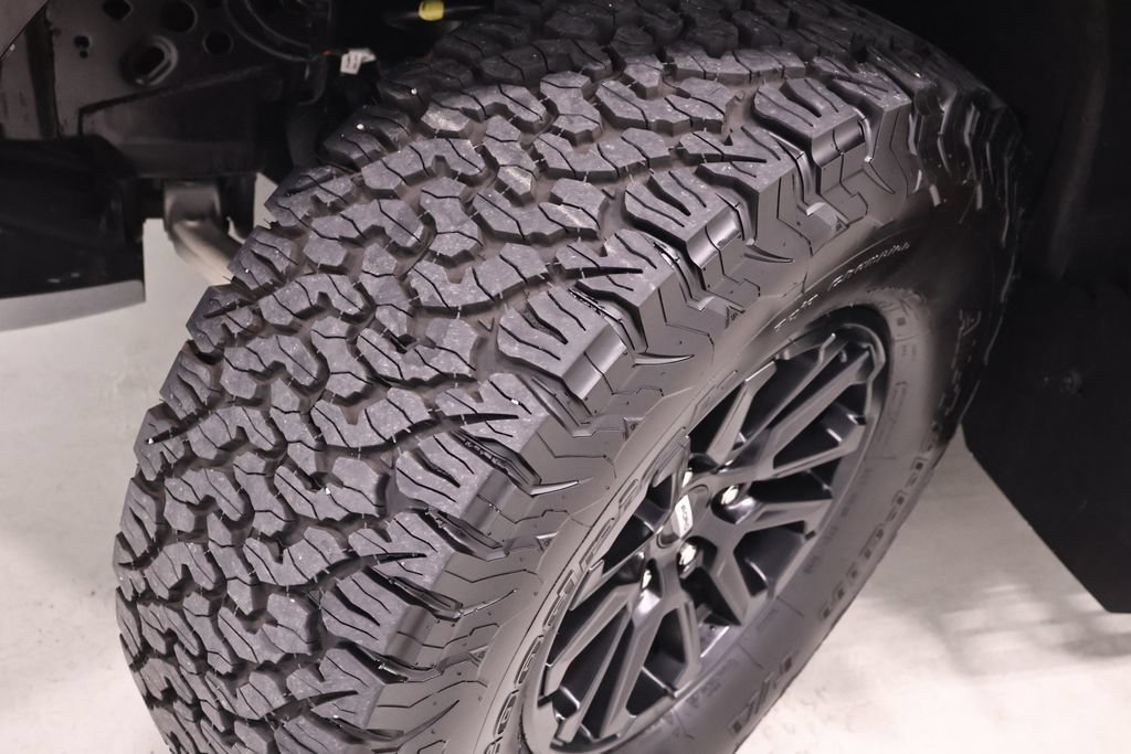 Certified 2025 Ford F150 Raptor AWD/4WD image 52