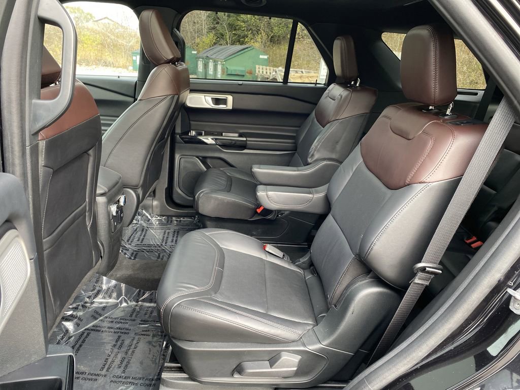 Certified 2023 Ford Explorer Platinum w/ Technology Package image 41