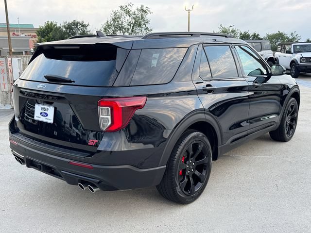 Certified 2024 Ford Explorer ST w/ Equipment Group 401A AWD/4WD image 8