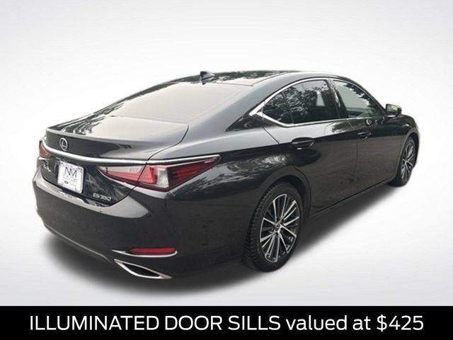 Used 2023 Lexus ES 350 w/ Premium Package FWD image 6