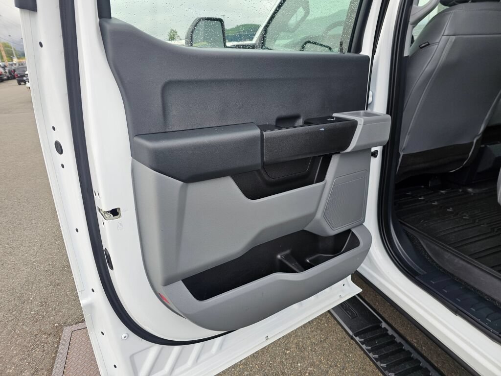 Certified 2023 Ford F250 XL RWD image 12