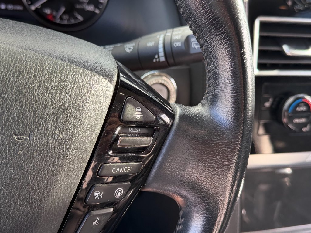 Used 2021 Nissan Armada SV RWD image 17