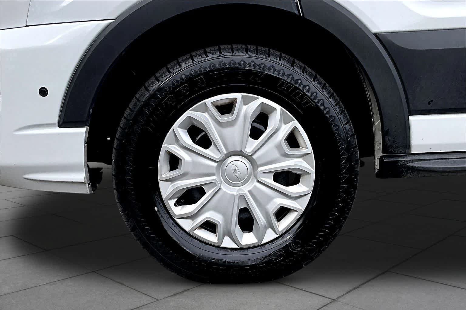 Certified 2024 Ford Transit 350 XLT RWD image 12