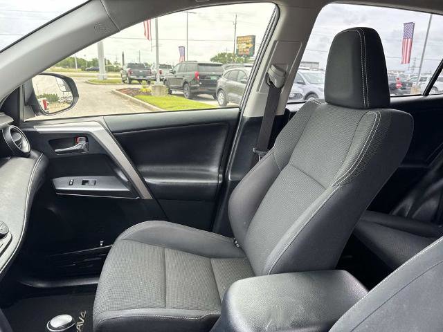 Used 2017 Toyota RAV4 XLE FWD image 15