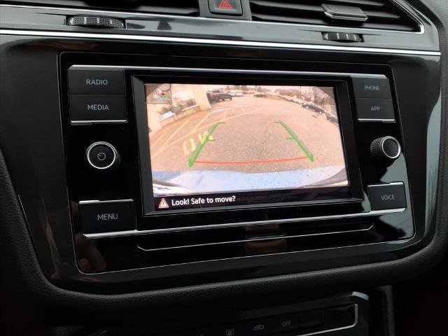 Used 2020 Volkswagen Tiguan S image 17