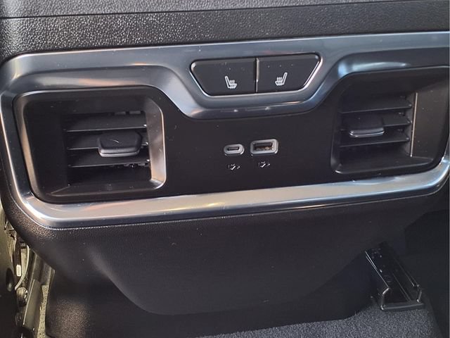 Used 2025 Chevrolet Silverado 1500 LTZ AWD/4WD image 11