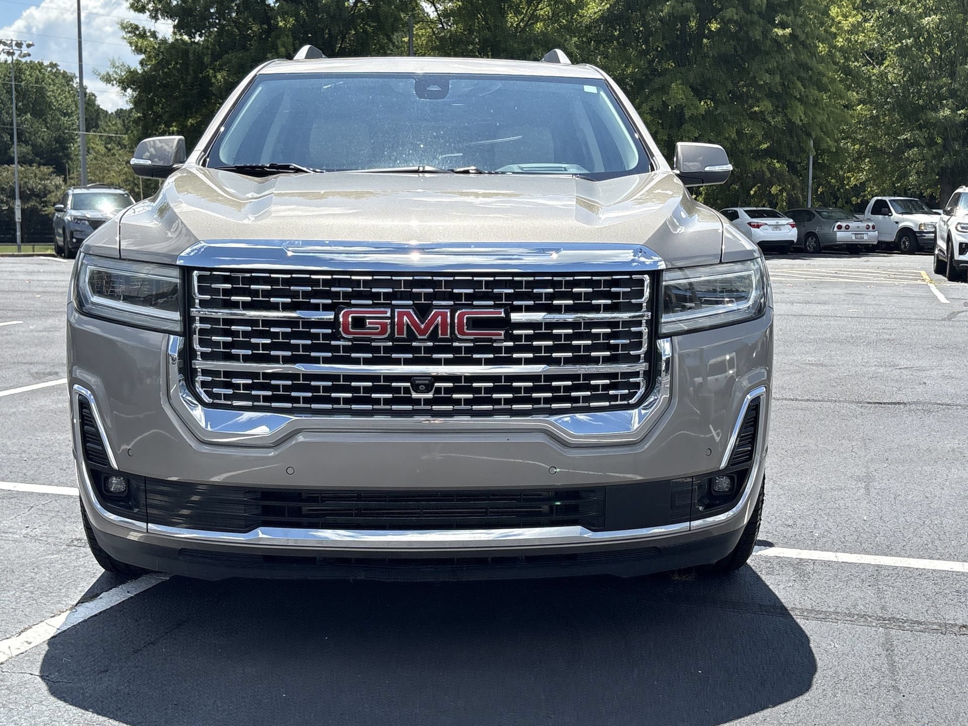 Used 2023 GMC Acadia Denali w/ Denali Ultimate Package FWD image 30