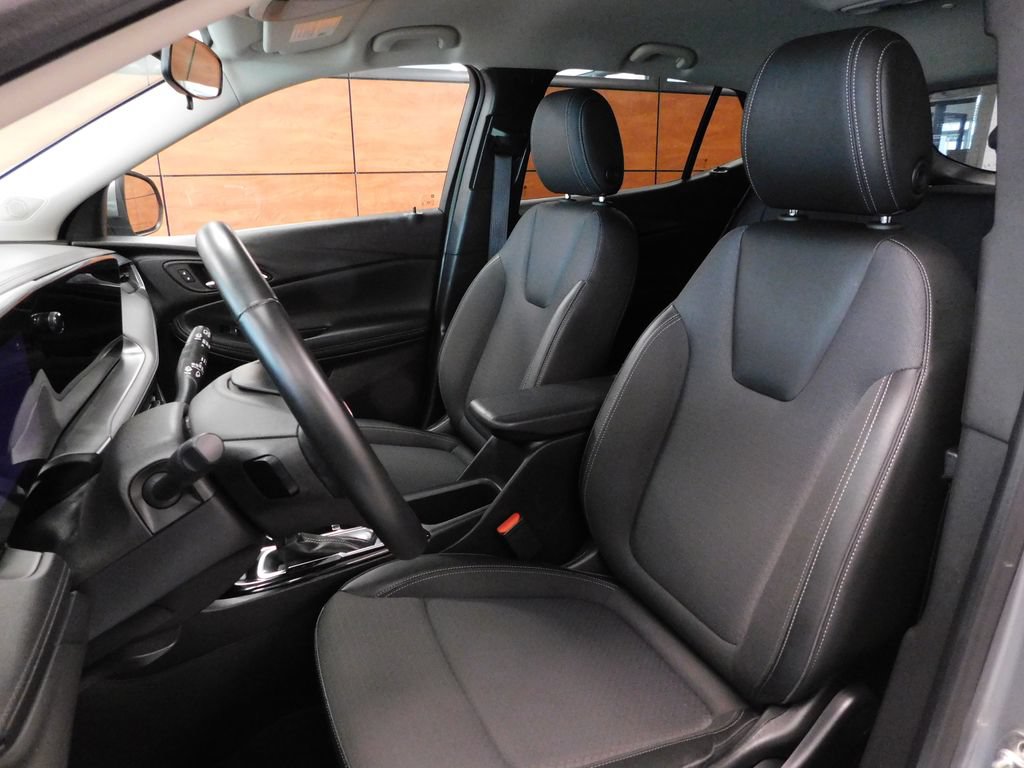 Used 2025 Buick Encore GX Preferred FWD image 18