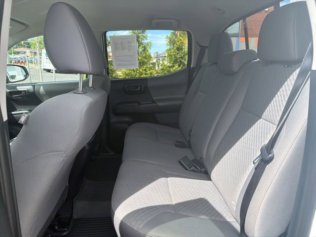 Used 2022 Toyota Tacoma SR AWD/4WD image 14