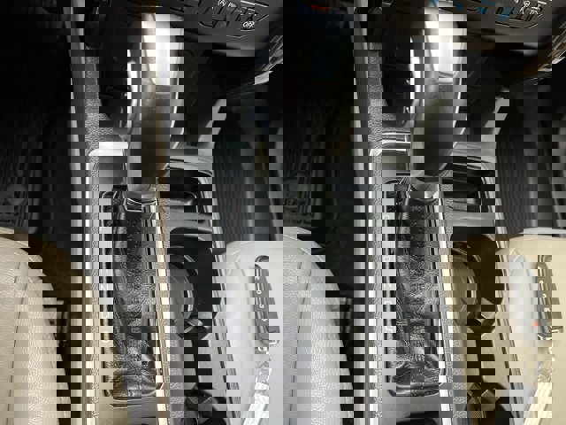 Certified 2018 Ford Escape Titanium w/ Ford Safe & Smart Package image 31