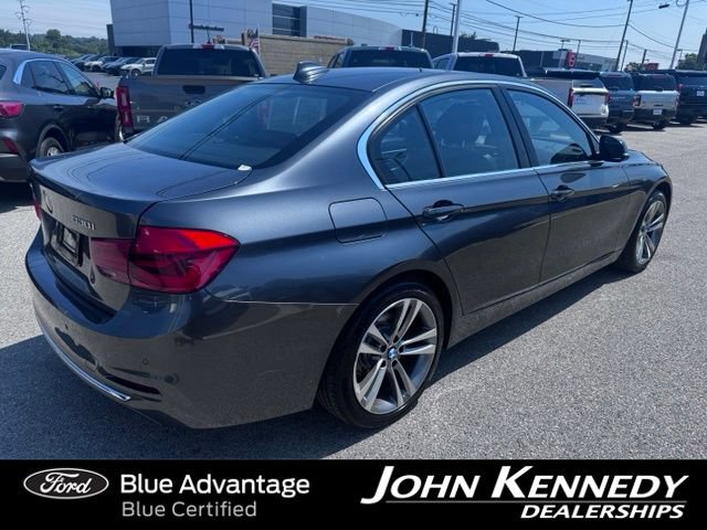 Used 2017 BMW 330i xDrive Sedan AWD/4WD image 11