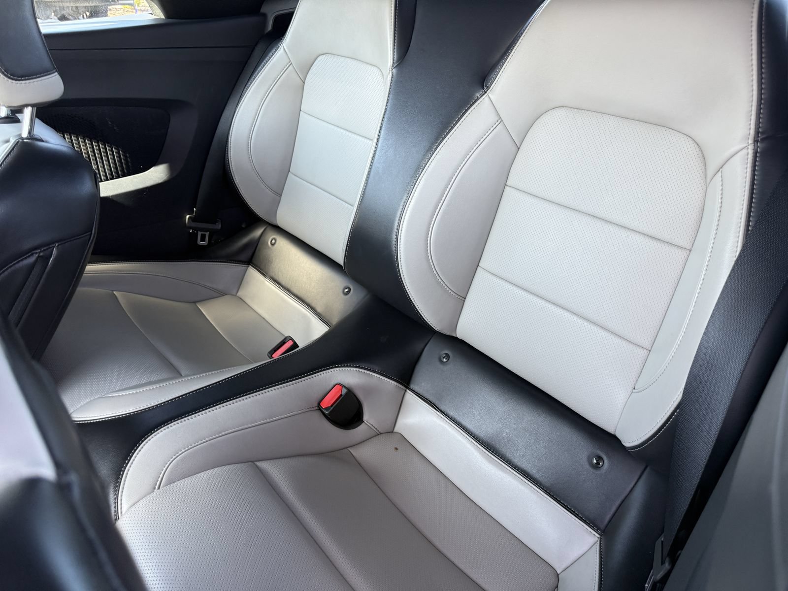 Certified 2024 Ford Mustang Premium RWD image 17