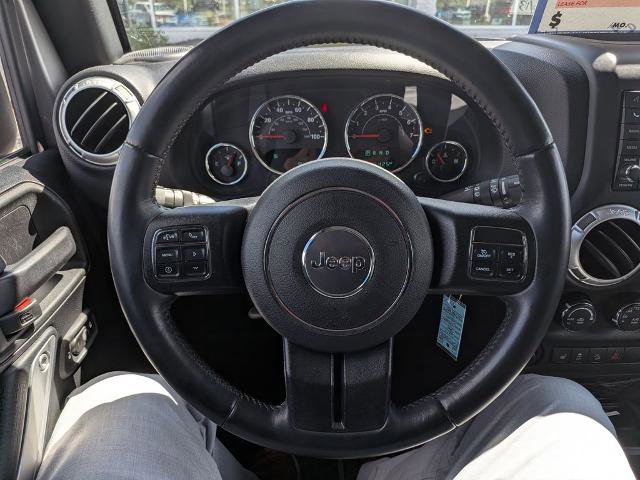 Used 2017 Jeep Wrangler Sahara AWD/4WD image 8
