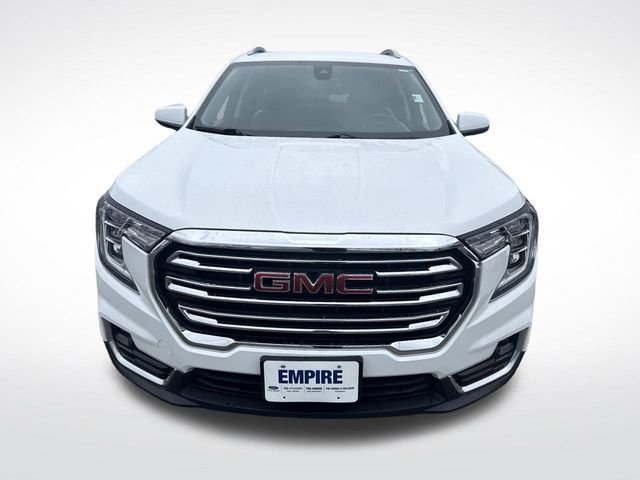 Used 2024 GMC Terrain SLT image 11