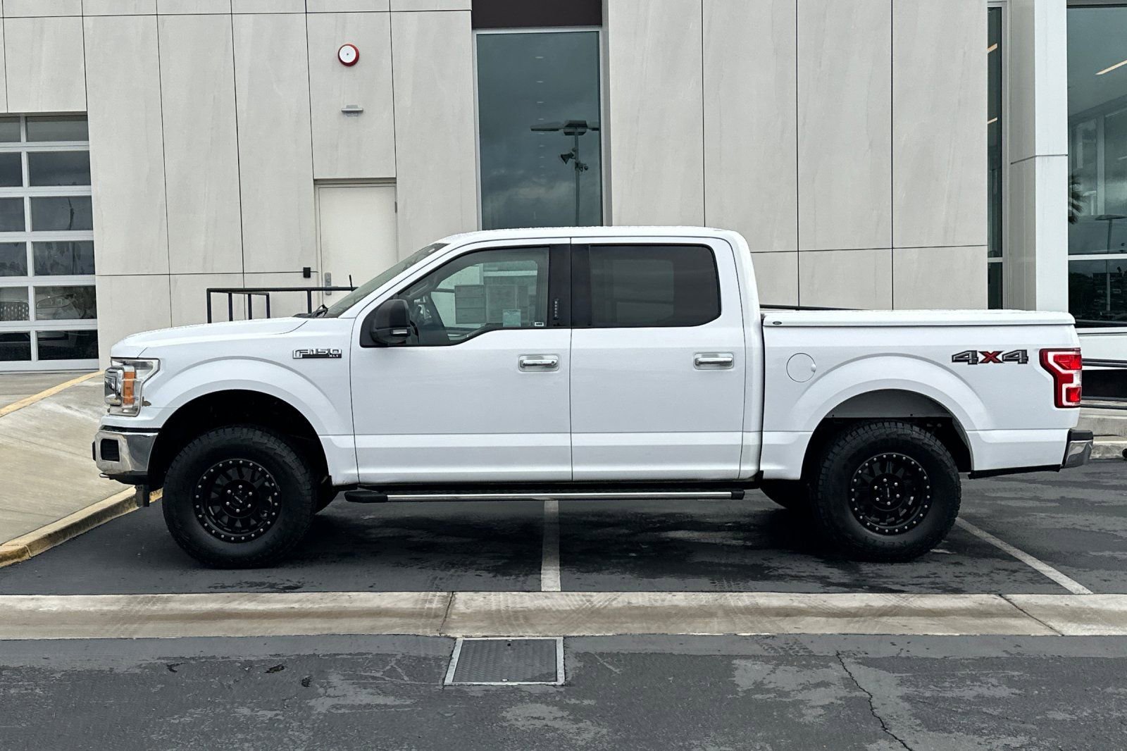 Certified 2018 Ford F150 XLT w/ Equipment Group 302A Luxury AWD/4WD image 6