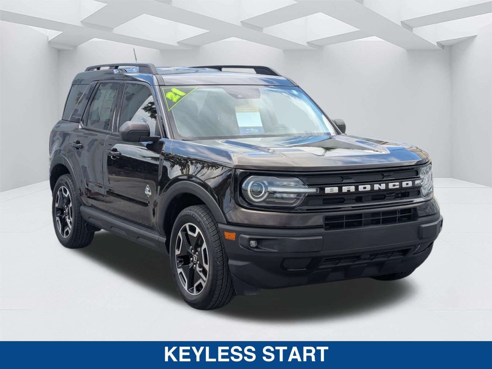 Certified 2021 Ford Bronco Sport Outer Banks AWD/4WD image 2