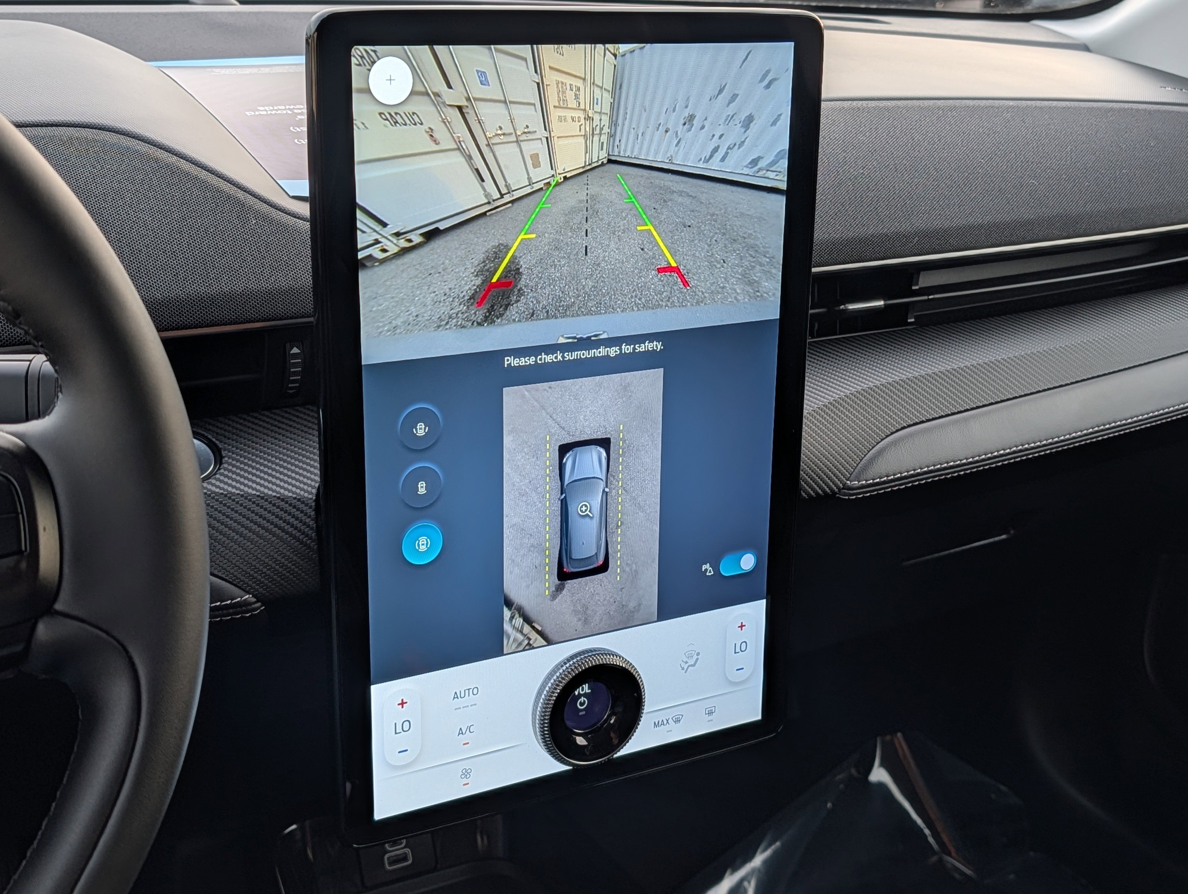 Certified 2025 Ford Mustang Mach-E Select RWD image 27