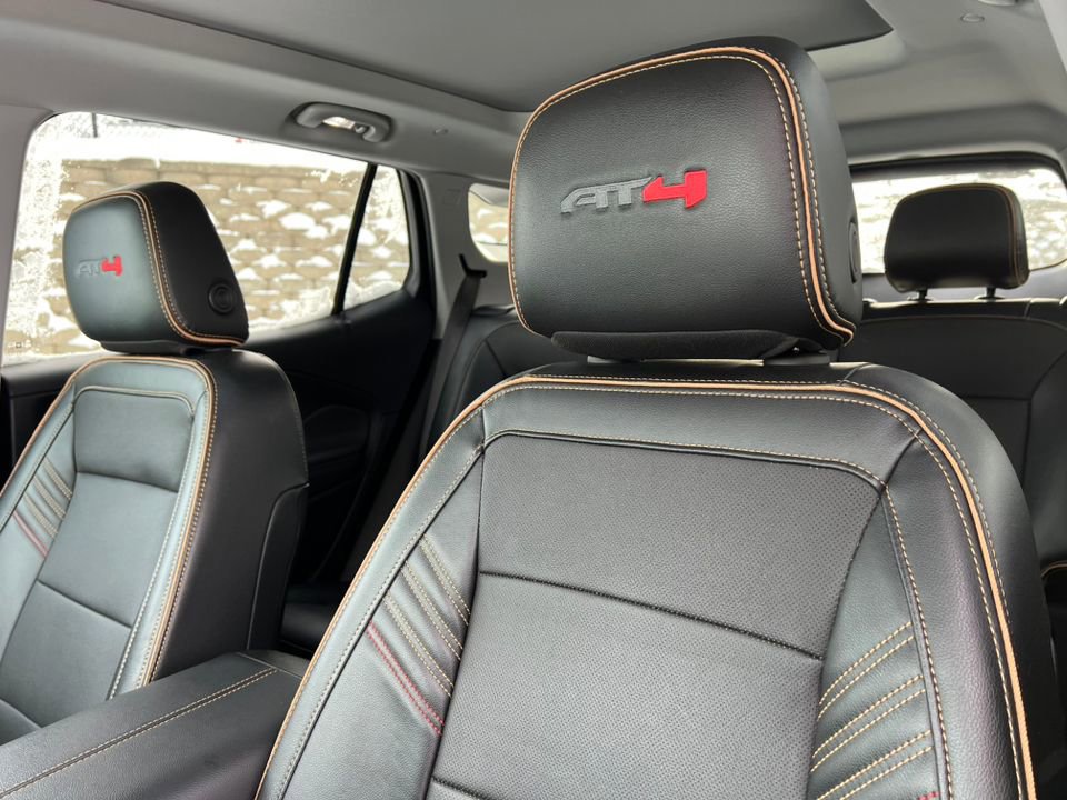 Used 2023 GMC Terrain AT4 image 15