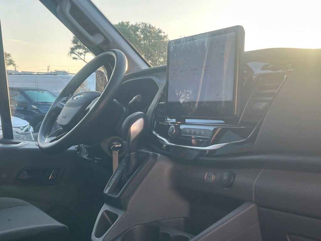 Certified 2024 Ford Transit 350 XLT image 26