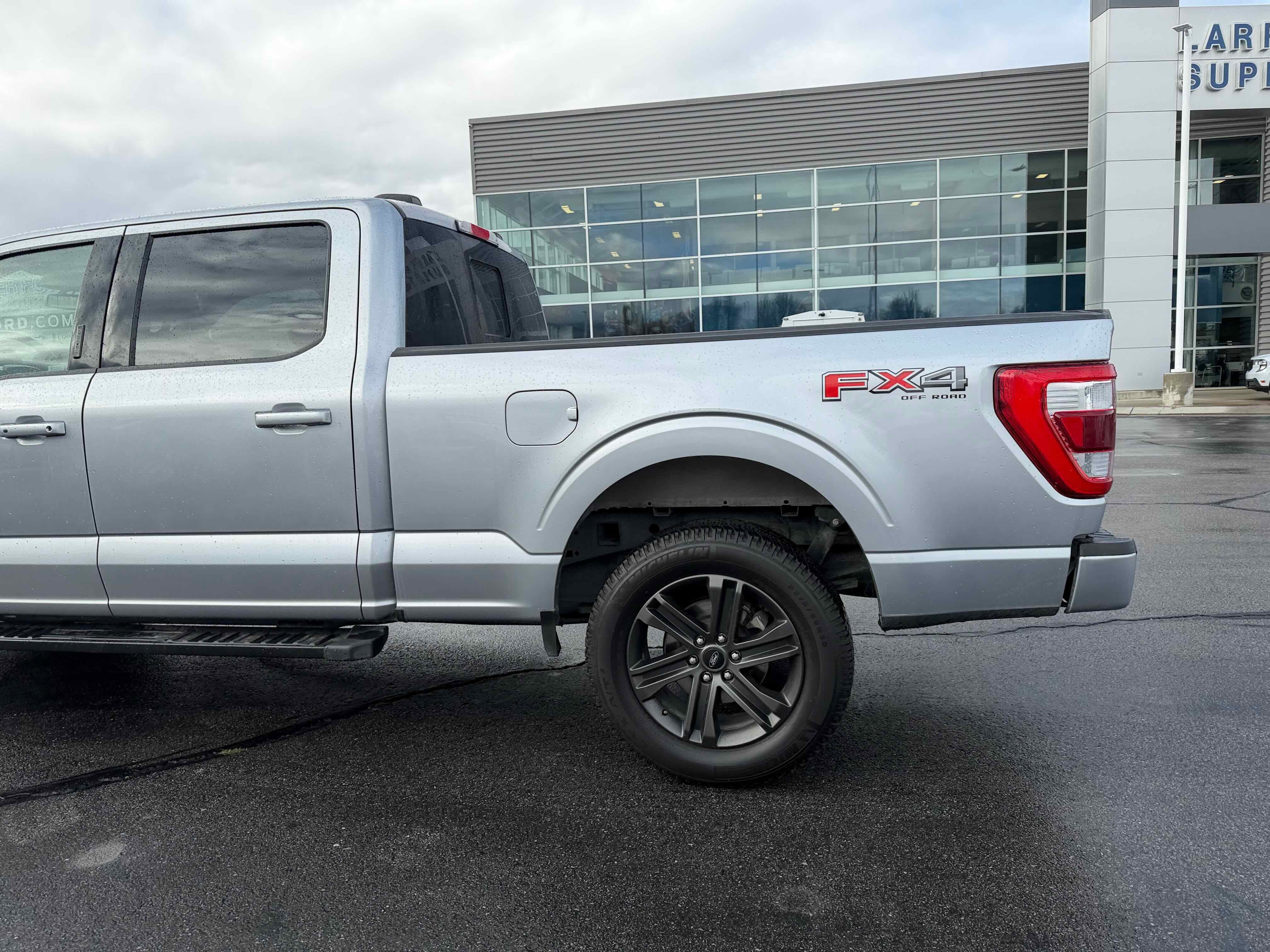 Certified 2022 Ford F150 Lariat w/ Equipment Group 502A High image 10