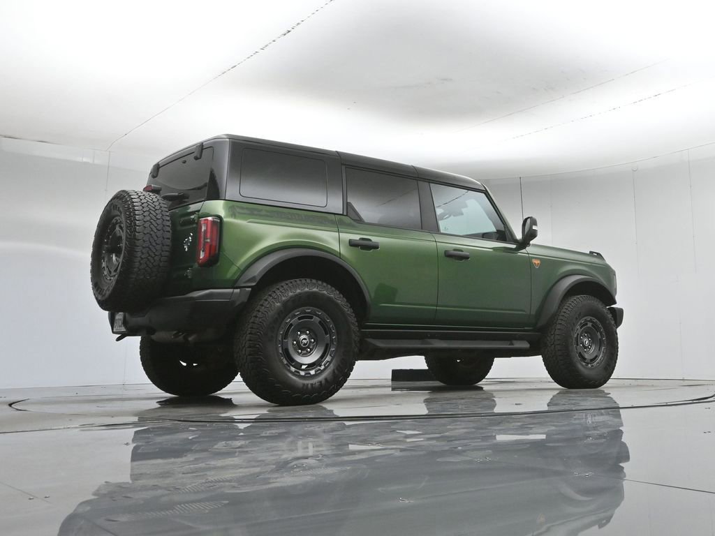 Certified 2025 Ford Bronco Badlands AWD/4WD image 17