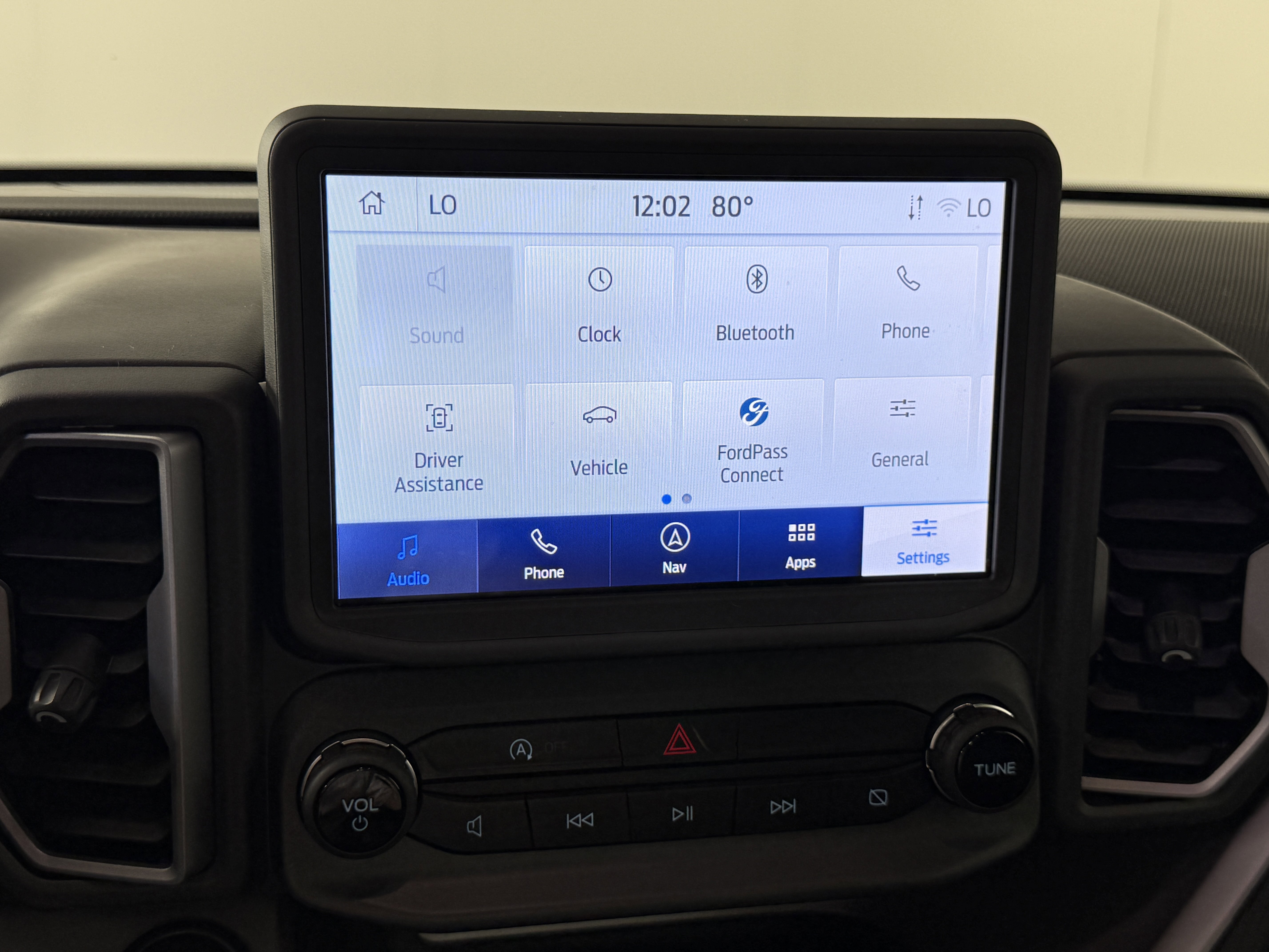 Certified 2024 Ford Bronco Sport Outer Banks w/ Tech Package AWD/4WD image 19