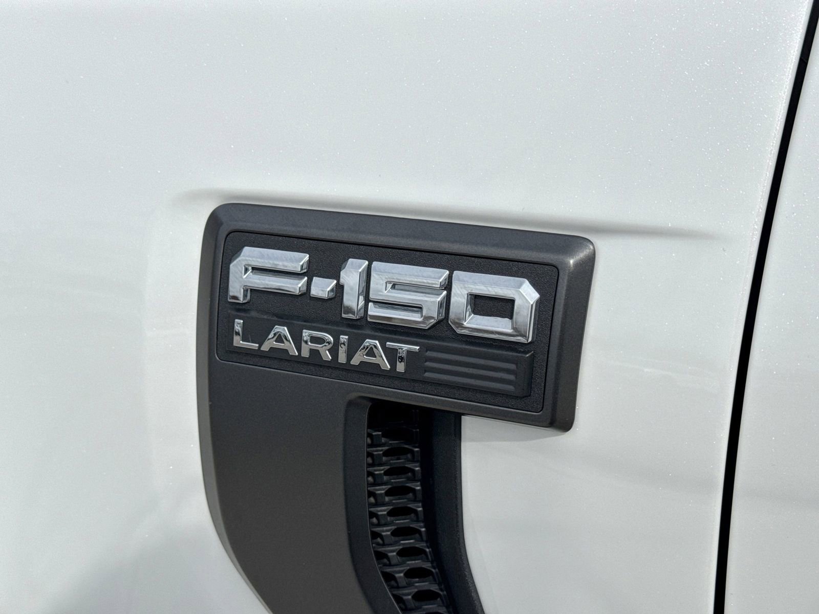Certified 2023 Ford F150 Lariat w/ Equipment Group 502A High AWD/4WD image 13