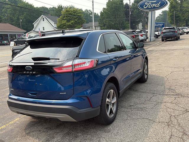 Certified 2021 Ford Edge SEL w/ Convenience Package AWD/4WD image 8