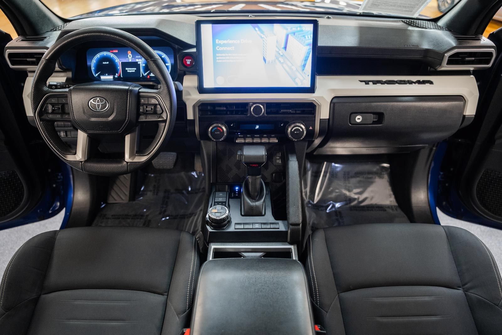 Used 2024 Toyota Tacoma TRD Off-Road AWD/4WD image 25