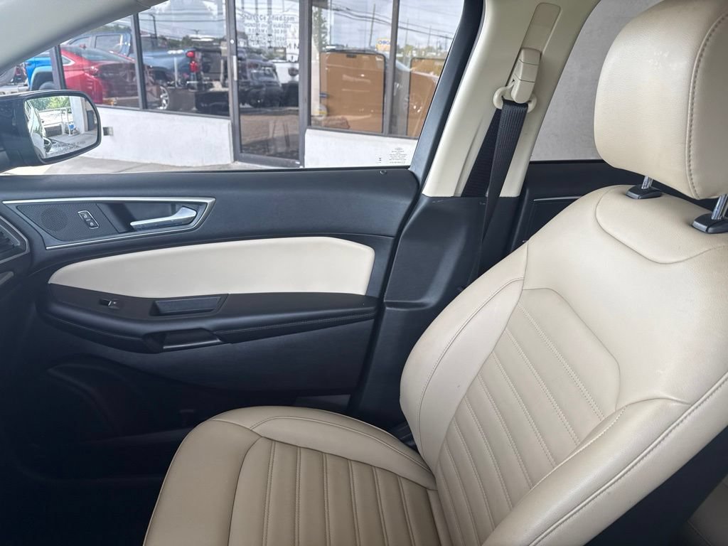 Certified 2024 Ford Edge SEL w/ Convenience Package AWD/4WD image 23