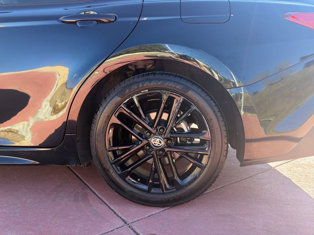 Used 2025 Toyota Camry SE FWD image 33