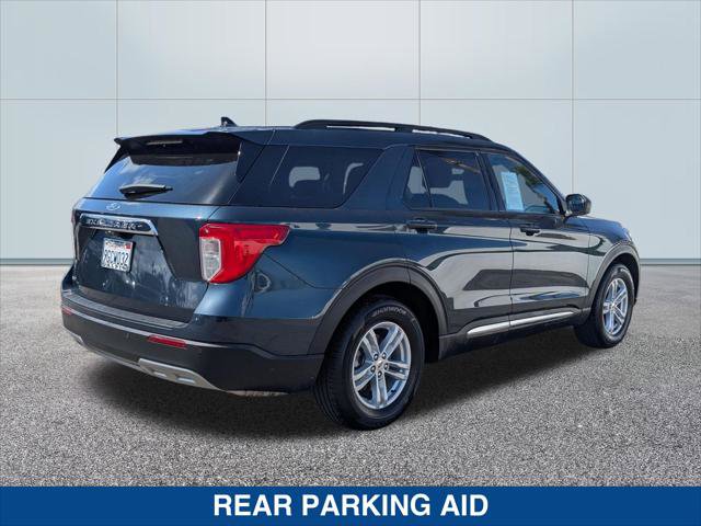 Certified 2023 Ford Explorer XLT w/ Equipment Group 202A RWD image 5