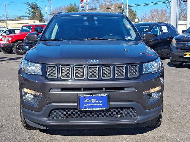 Used 2020 Jeep Compass Latitude w/ Cold Weather Group AWD/4WD image 2