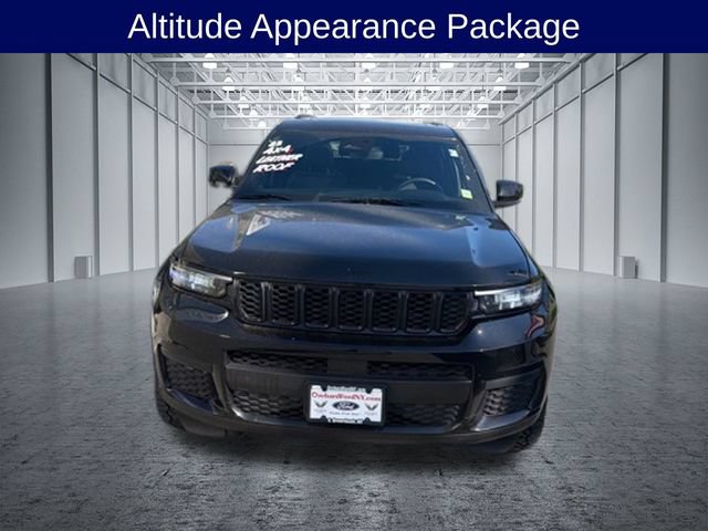 Used 2023 Jeep Grand Cherokee L Laredo AWD/4WD image 4