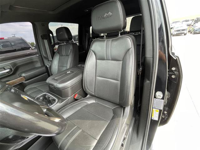 Used 2022 Chevrolet Silverado 2500 High Country AWD/4WD image 18