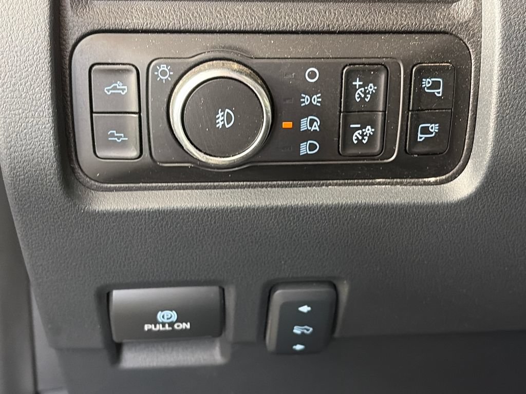 Certified 2025 Ford F250 Platinum AWD/4WD image 25