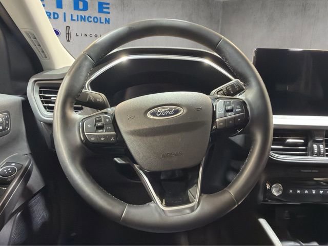 Certified 2024 Ford Escape Platinum AWD/4WD image 14