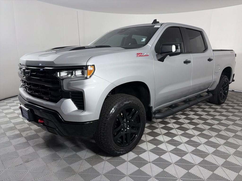 Used 2022 Chevrolet Silverado 1500 LT Trail Boss w/ LT Trail Boss Premium Package AWD/4WD video 3