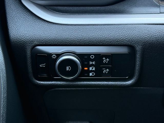 Certified 2024 Ford Explorer XLT w/ Equipment Group 202A image 22