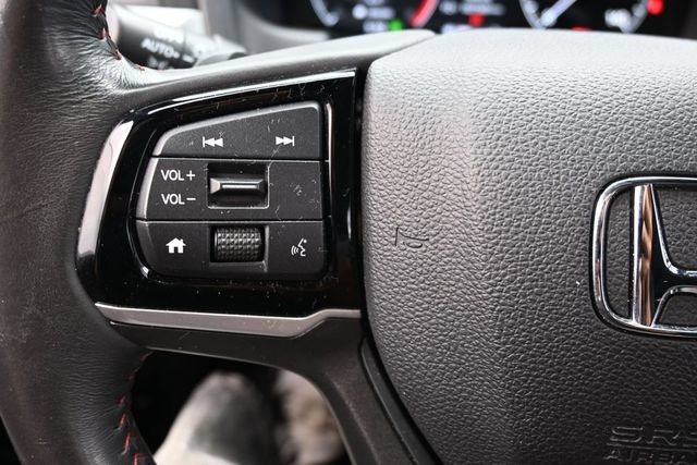 Used 2025 Honda Odyssey Sport-L image 15