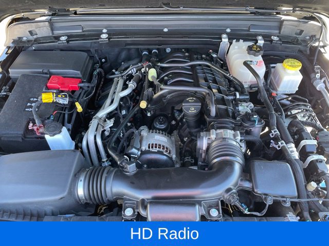 Used 2022 Jeep Gladiator Sport AWD/4WD image 13