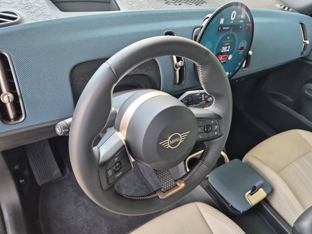 Used 2025 MINI Cooper Countryman S AWD/4WD image 17