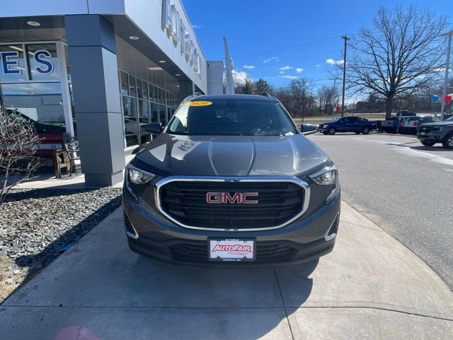 Used 2020 GMC Terrain SLE w/ Driver Convenience Package image 9