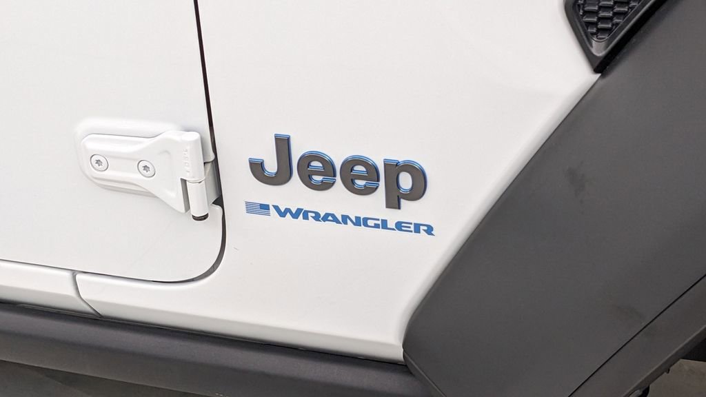 Used 2025 Jeep Wrangler Unlimited Sport S 4xe image 39