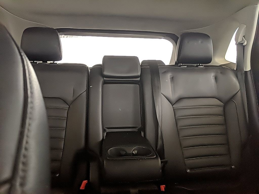 Certified 2024 Ford Edge SEL w/ Convenience Package image 28