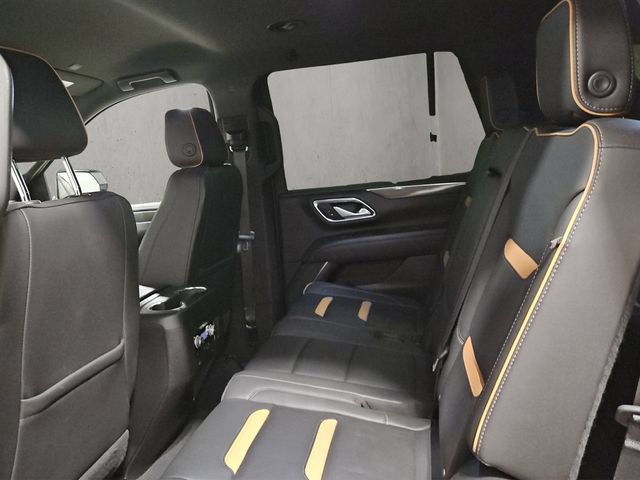 Used 2022 GMC Yukon AT4 w/ Technology Package AWD/4WD image 23